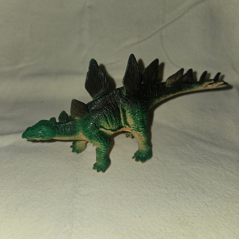 2009 Toy Major Trading Co. Stegosaurus Green Plastic Dinosaur Figure Great Shape